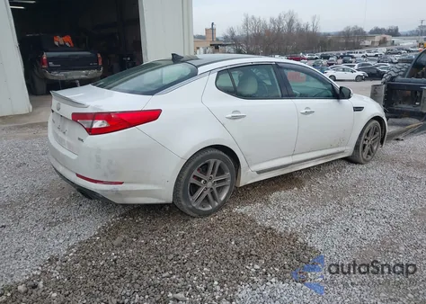2013 Kia Optima Sx z USA, uszkodzony, nr VIN 5XXGR4A63DG197233